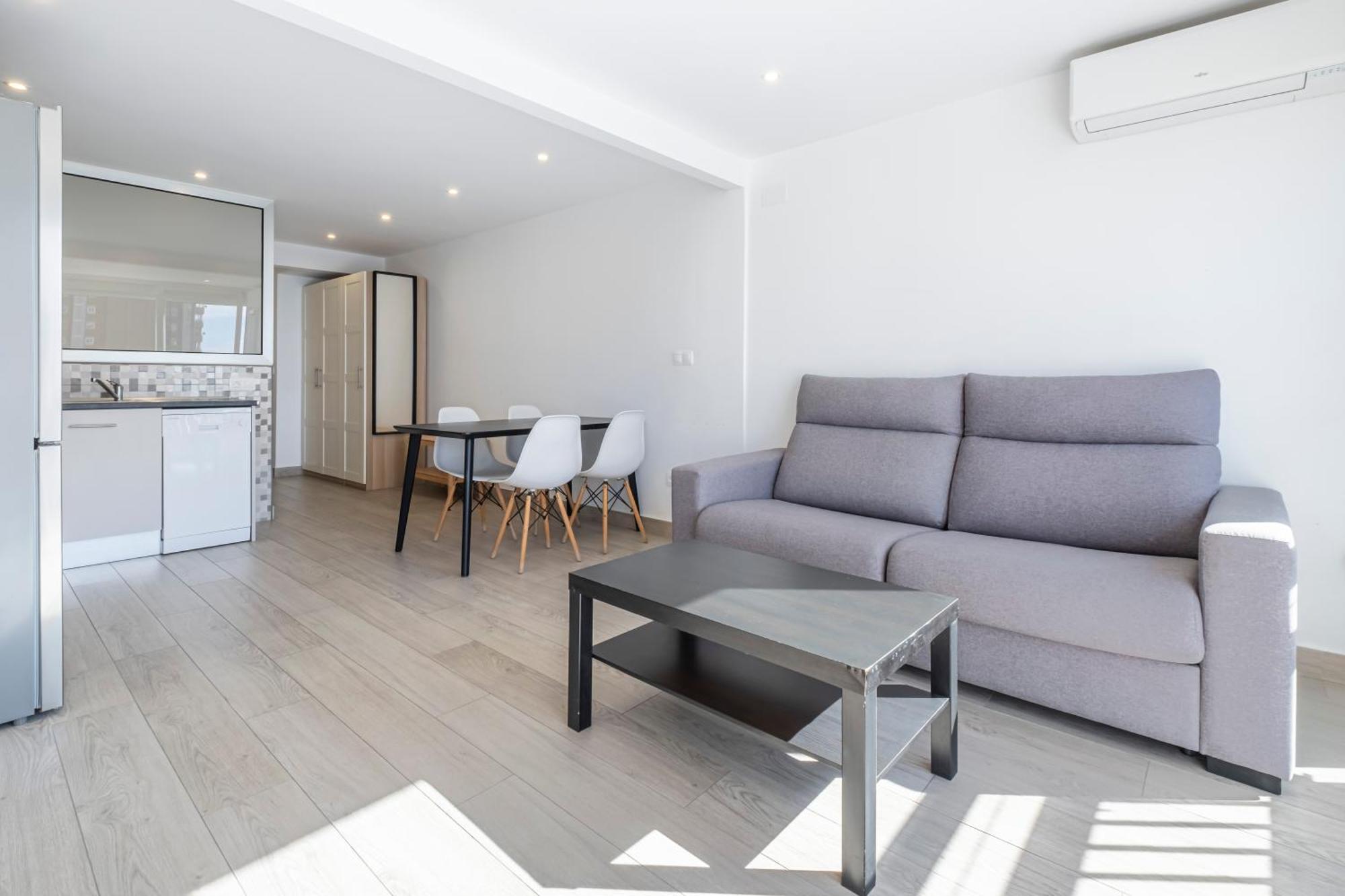 Albatros 14-10 Estudio Levante Beach Бенидорм Экстерьер фото