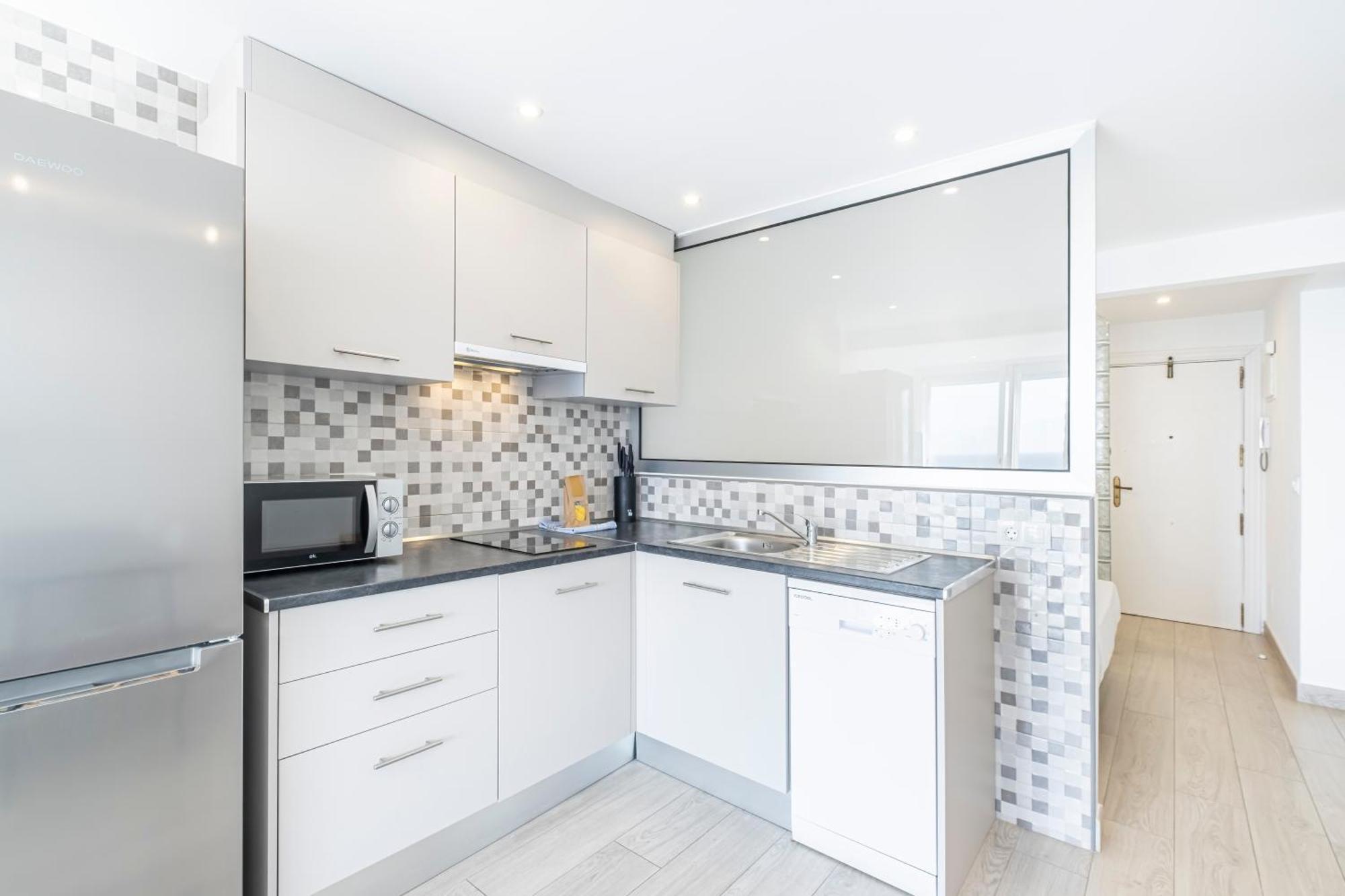 Albatros 14-10 Estudio Levante Beach Бенидорм Экстерьер фото