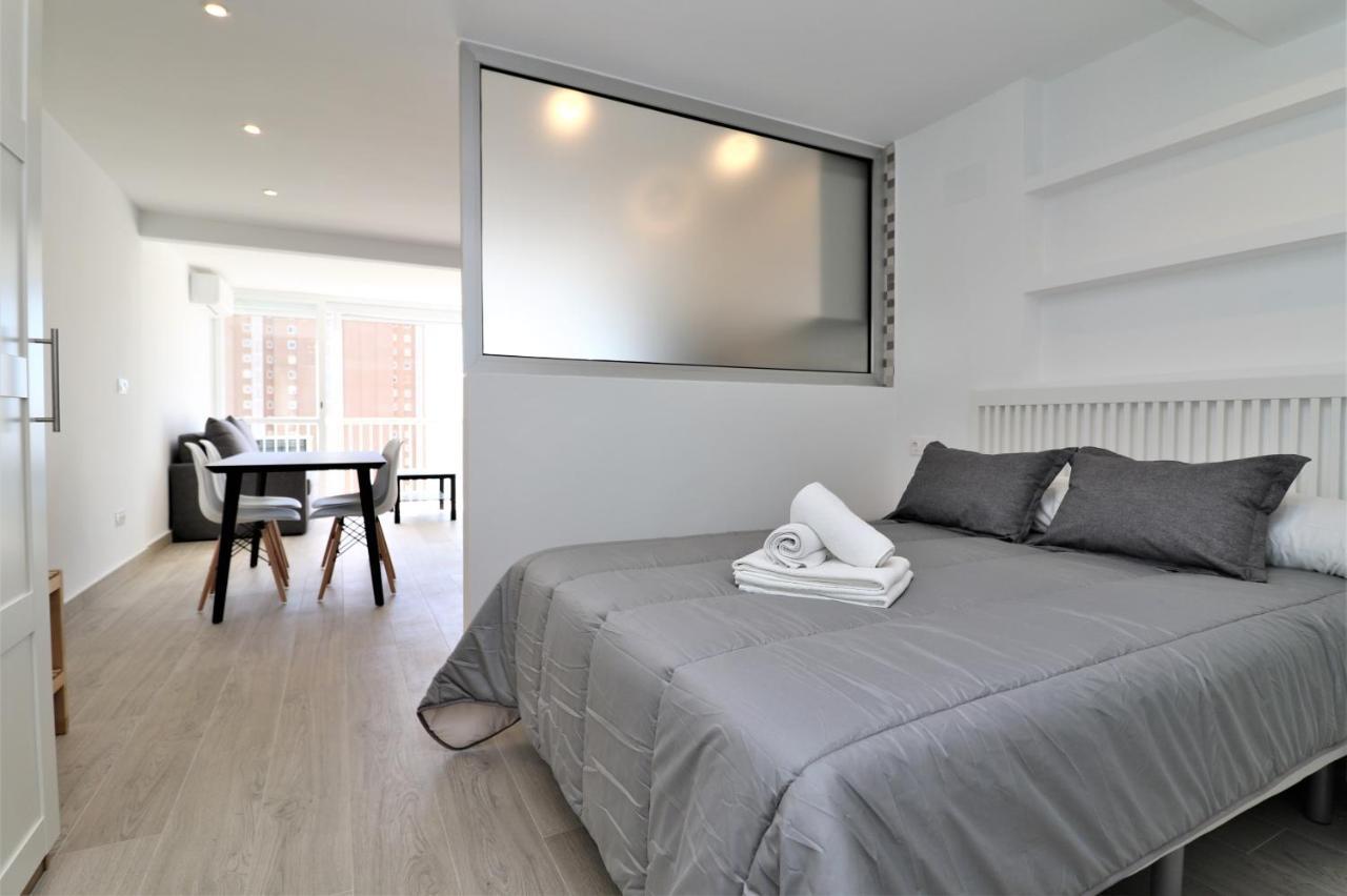 Albatros 14-10 Estudio Levante Beach Бенидорм Экстерьер фото